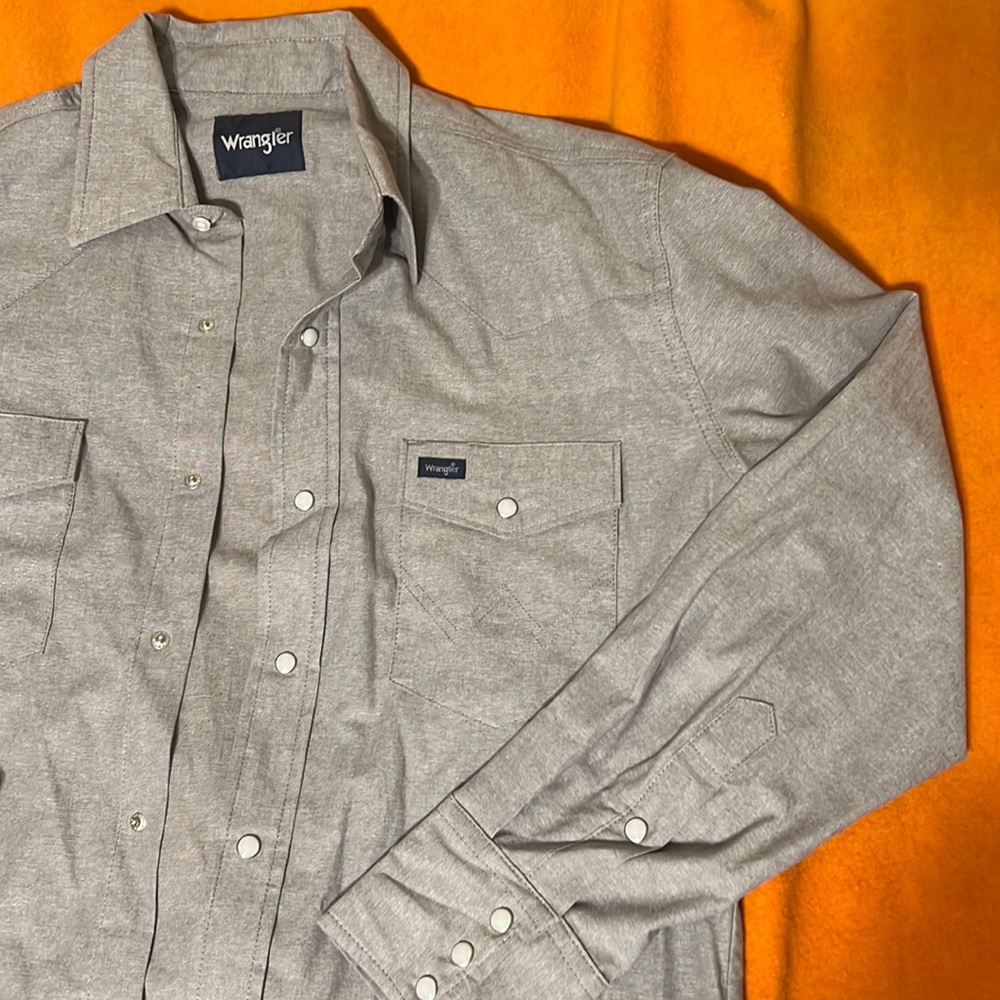 Wrangler Button down with Pearl Snaps